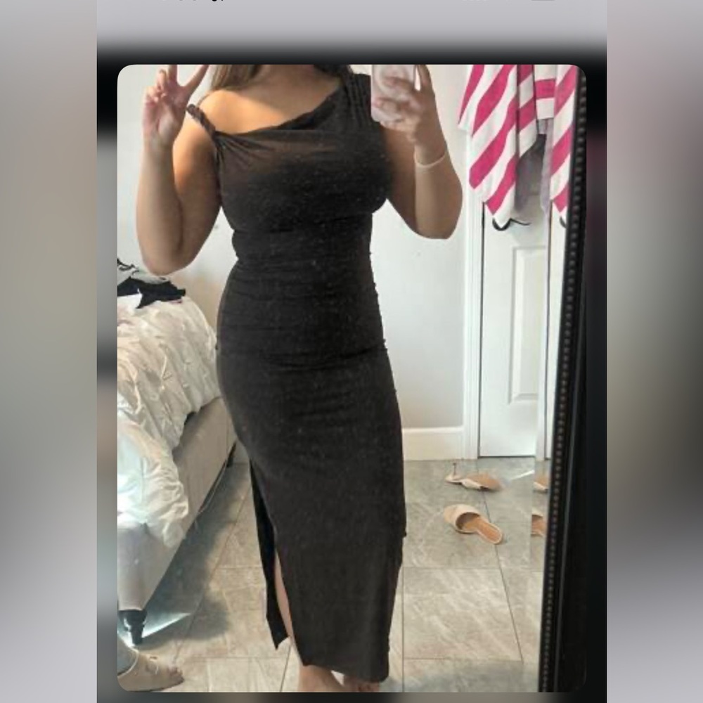*NEW* Black Twist Maxi Dress